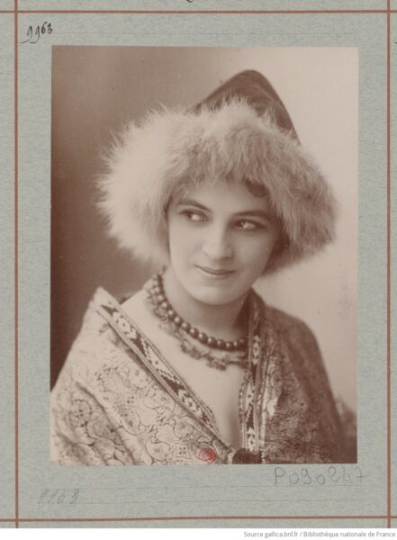 Portrait femme Atelier Nadar e1732642905267