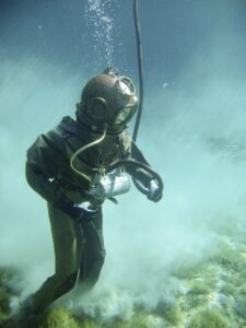 underwater scaphandrier